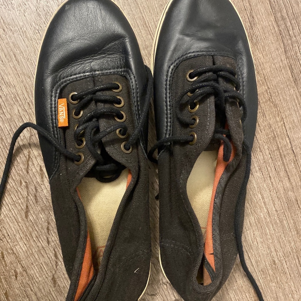 Black Leather & Canvas Vans Lace Up Sneakers Size 7.5